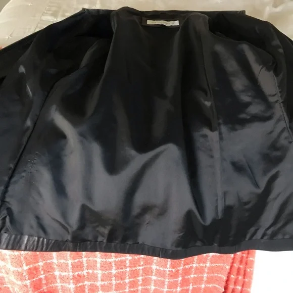 HOST PICK Liz Claiborne Black Leather Jacket w/zipper closure tiny blemish Sz. M - Picture 11 of 11